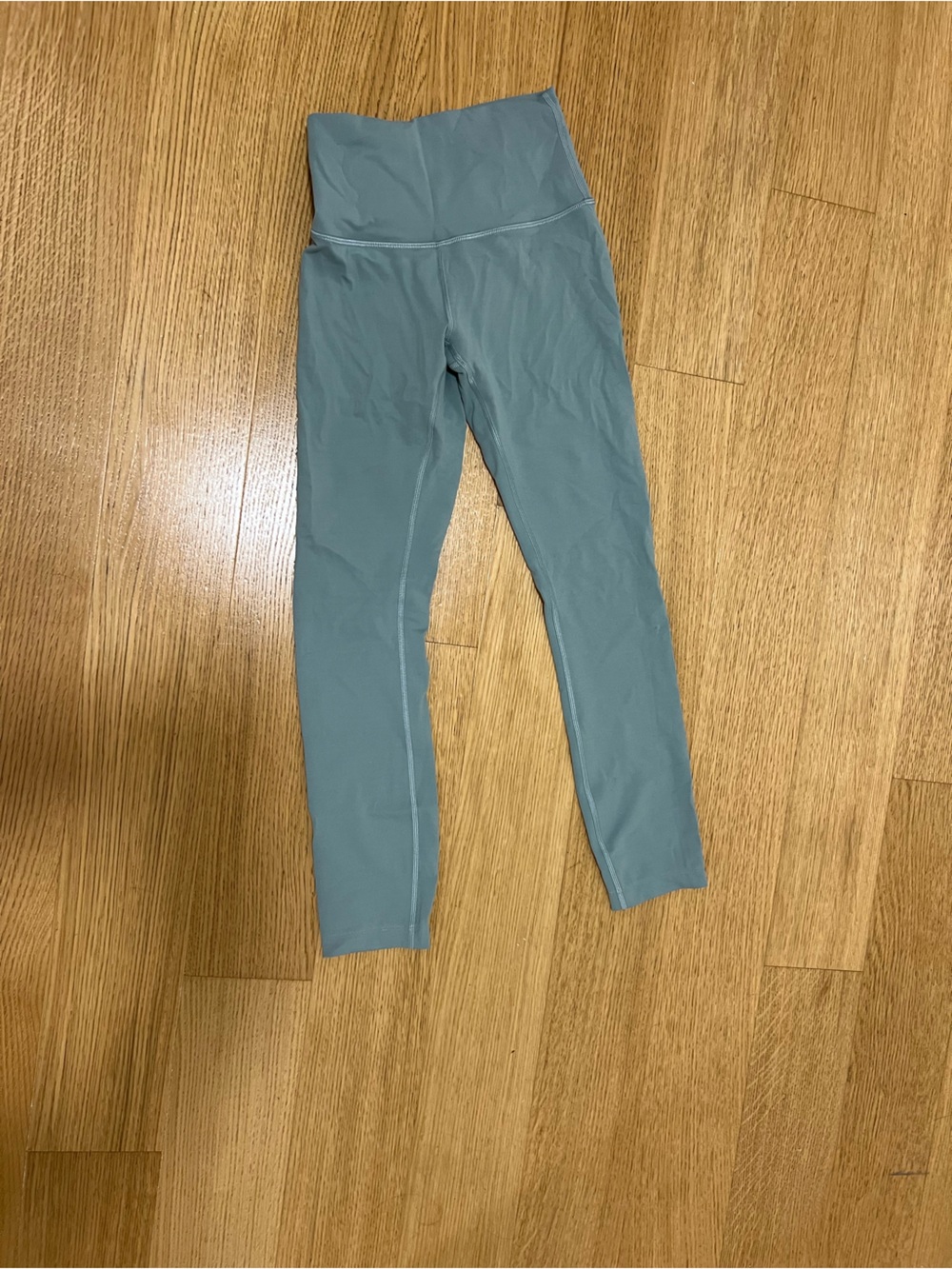 Women Lululemon Leggings in Sage Green